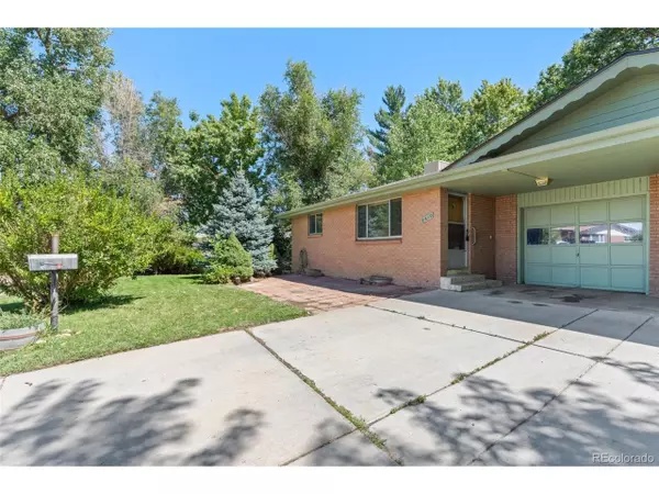 Wheat Ridge, CO 80033,8610 W 32nd Pl