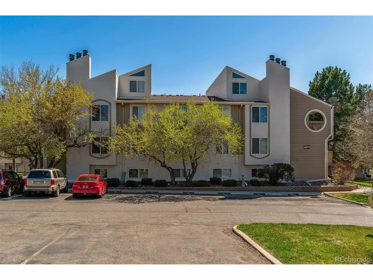 Aurora, CO 80014,4070 S Atchison Way #203