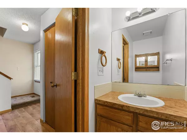 Loveland, CO 80538,208 E 42nd St