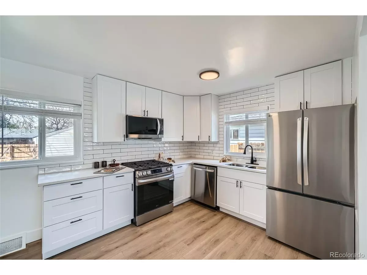 Aurora, CO 80010,1649 Lima St