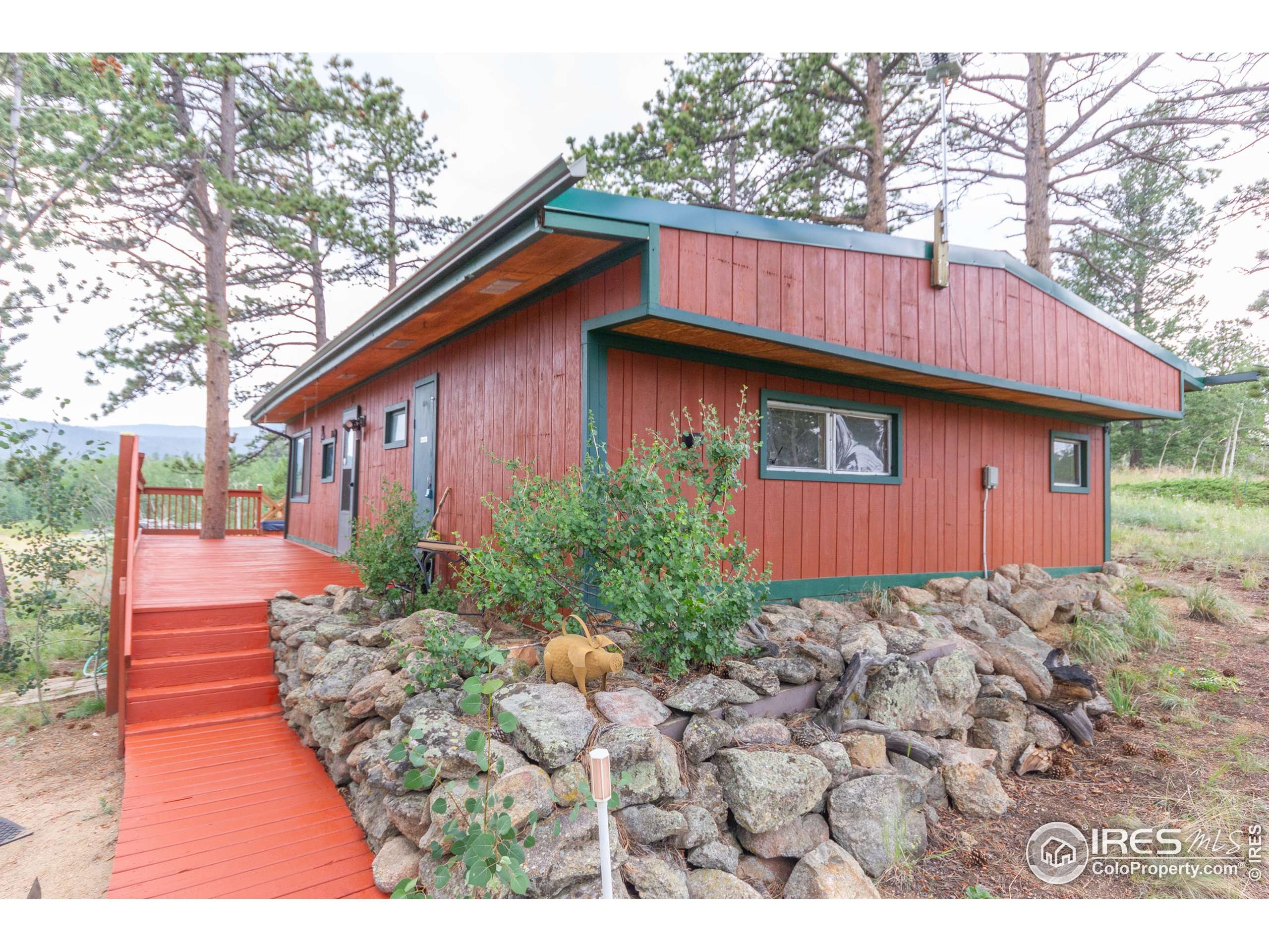 850 Chiricahua Cir, Red Feather Lakes, CO 80545