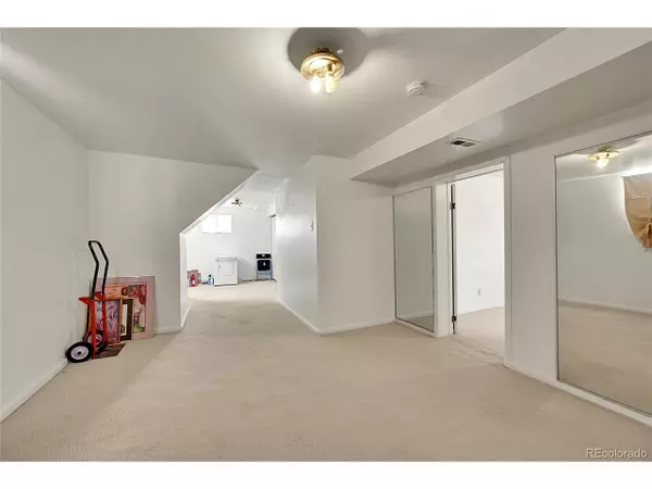 Denver, CO 80219,3164 W Iowa Ave
