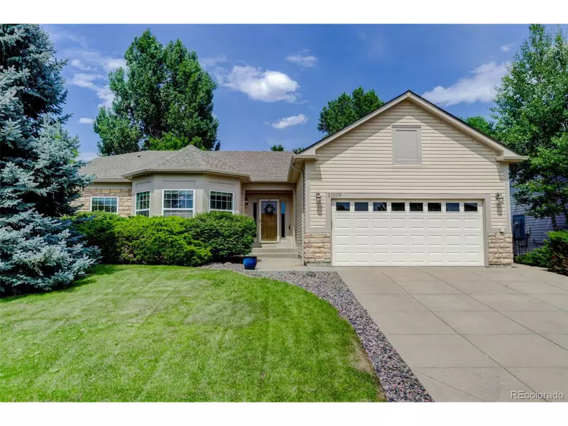 21029 Woodside Ln, Parker, CO 80138