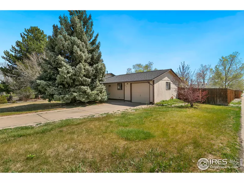 676 Gayla Ct, Loveland, CO 80537