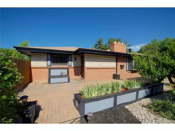 Aurora, CO 80010,423 Lima St