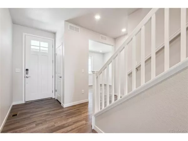 3352 N Highlands Creek Pkwy, Aurora, CO 80019