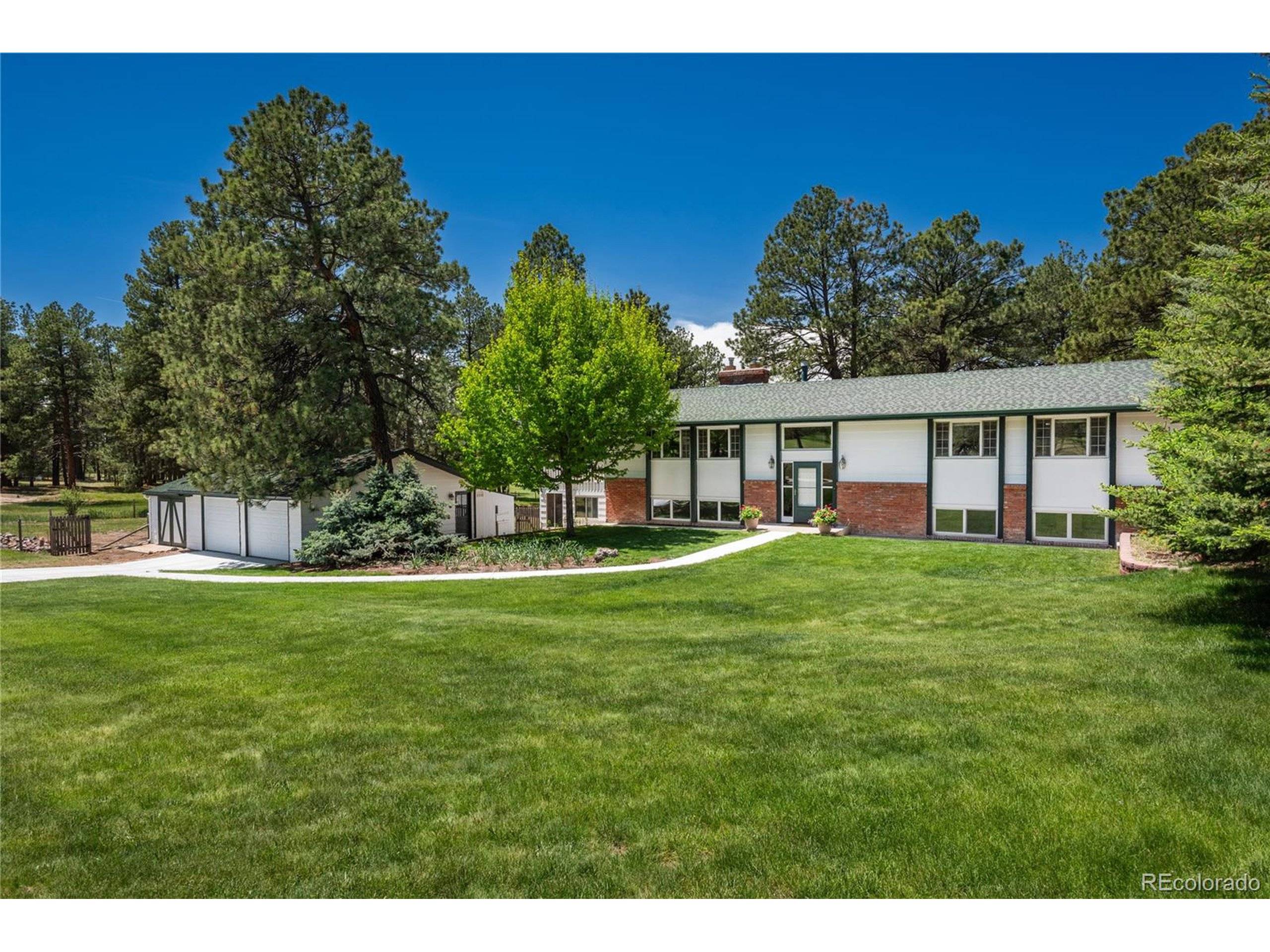 Elizabeth, CO 80107,33589 Robin Ct