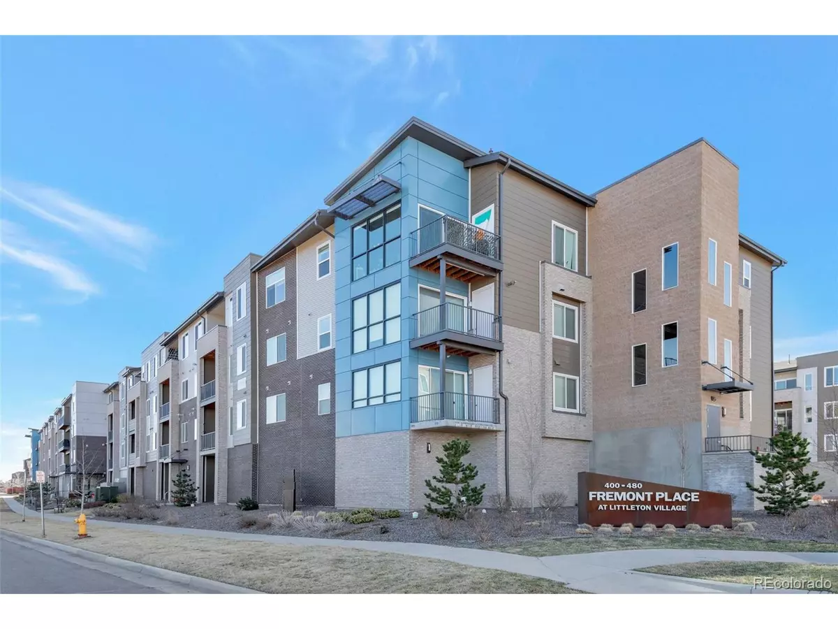 Littleton, CO 80122,400 E Fremont Pl #207