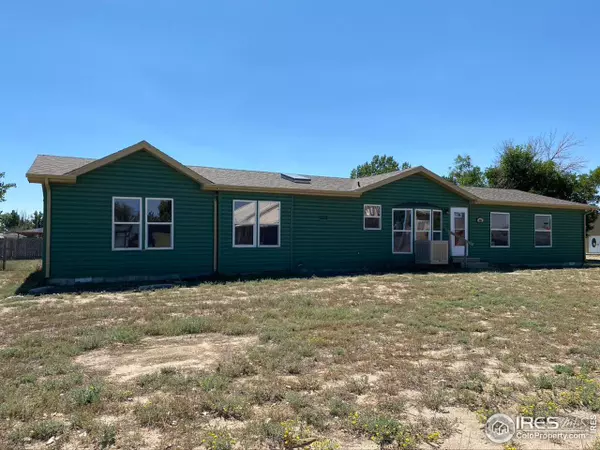 402 2nd Ave, Wiggins, CO 80654