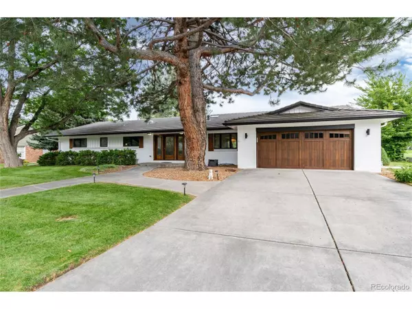 Littleton, CO 80123,8 Club Ln