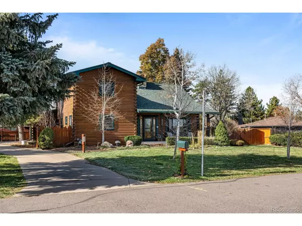 Lakewood, CO 80215,2005 Applewood Dr