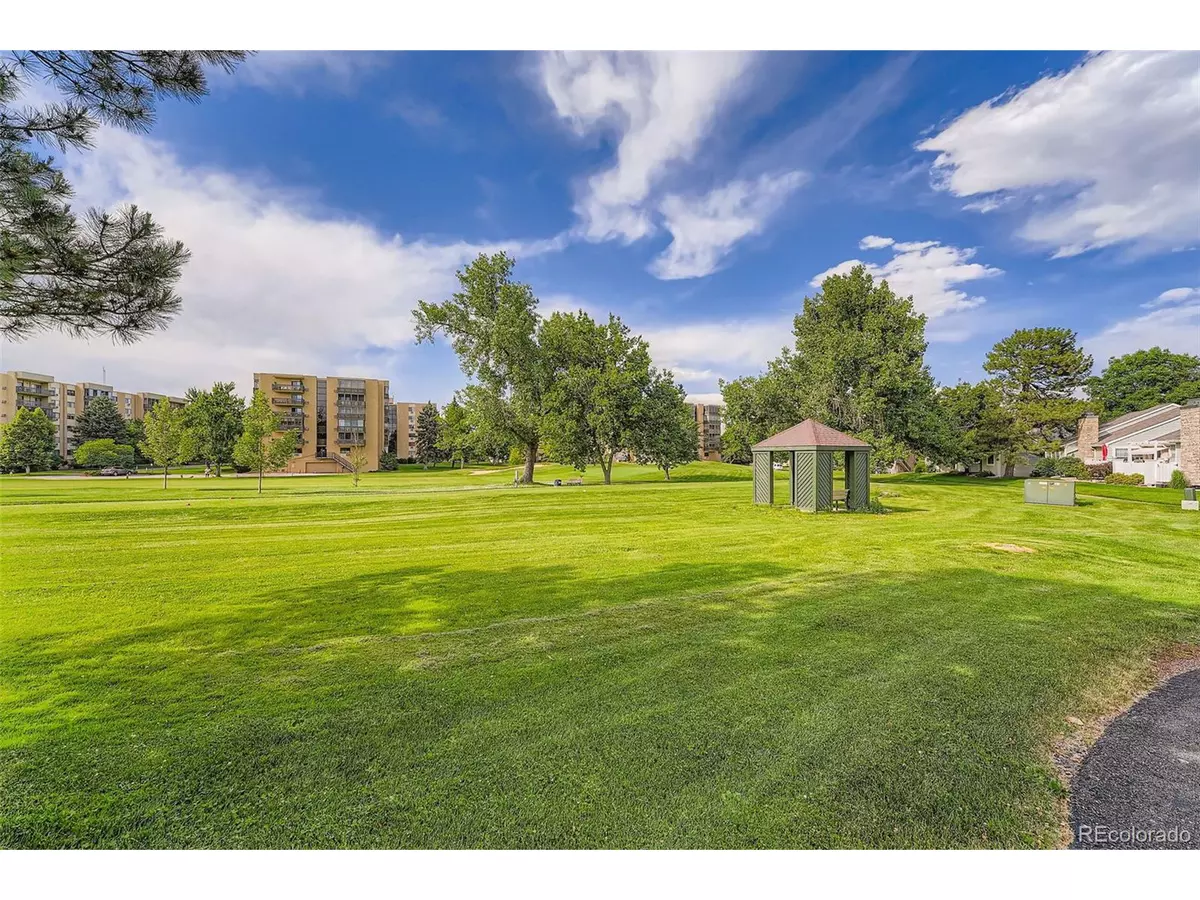 Aurora, CO 80014,14001 E Marina Dr #211