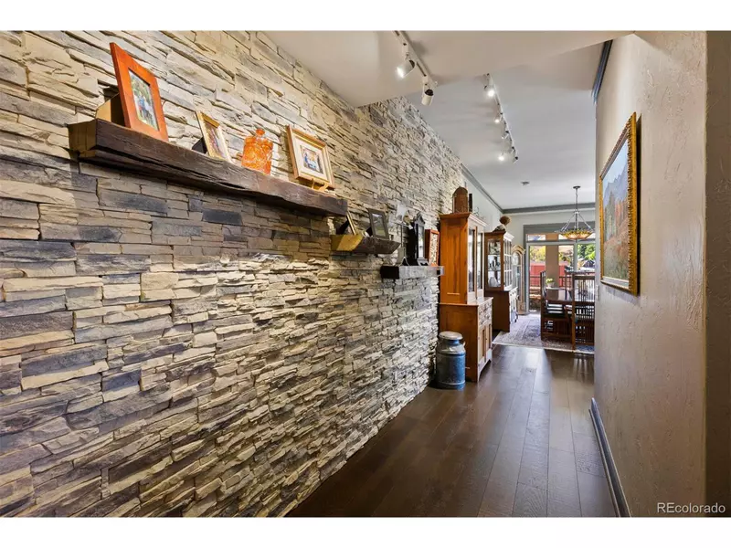 1275 Washington Ave #R301, Golden, CO 80401