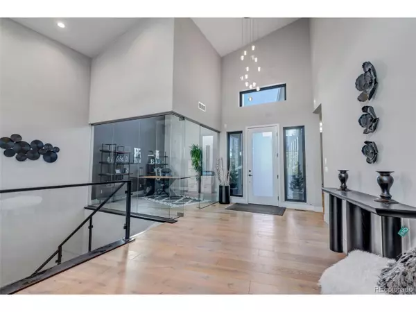 7125 Skygazer St, Castle Pines, CO 80108