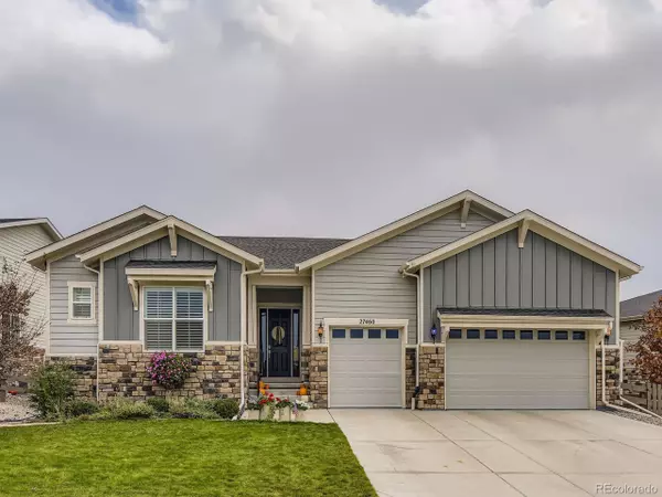 27460 E Lakeview Dr, Aurora, CO 80016
