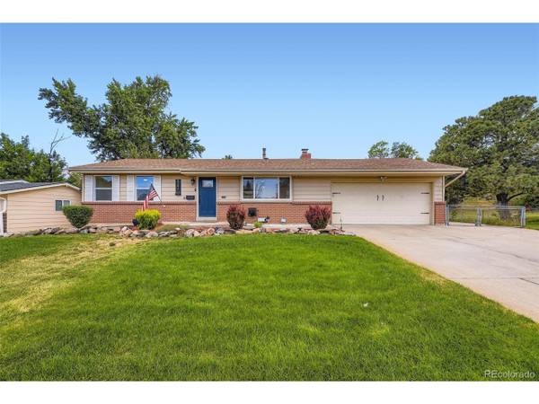 4244 W Monmouth Ave, Littleton, CO 80123