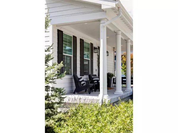 Denver, CO 80238,9752 E 62nd Dr