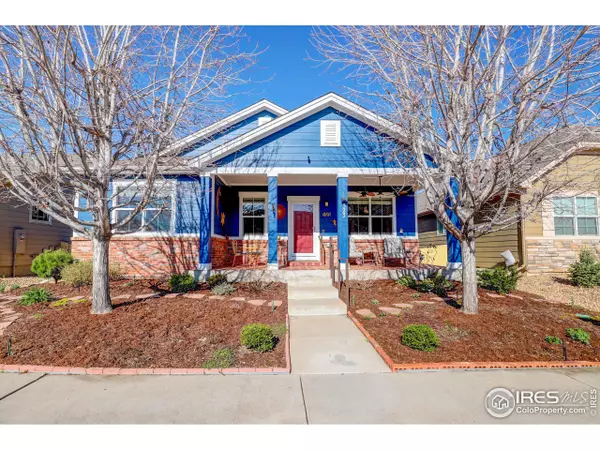 523 Summer Hawk Dr, Longmont, CO 80504