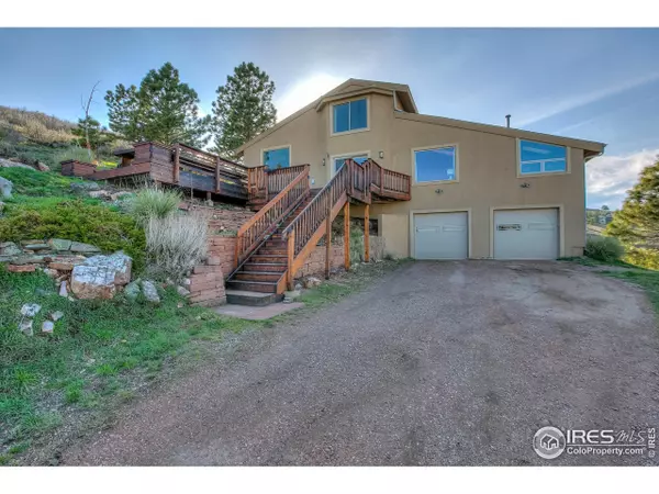 6108 Red Cedar Dr, Bellvue, CO 80512