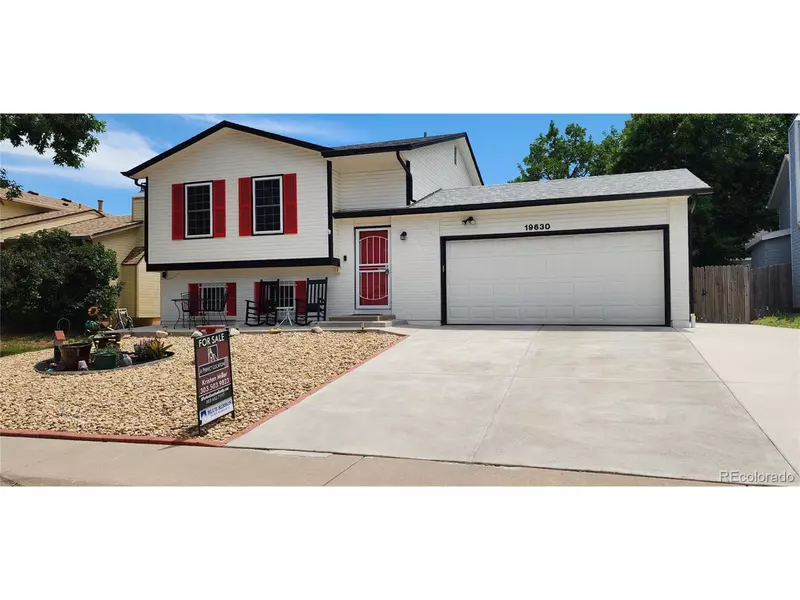 19630 E Purdue Pl, Aurora, CO 80013