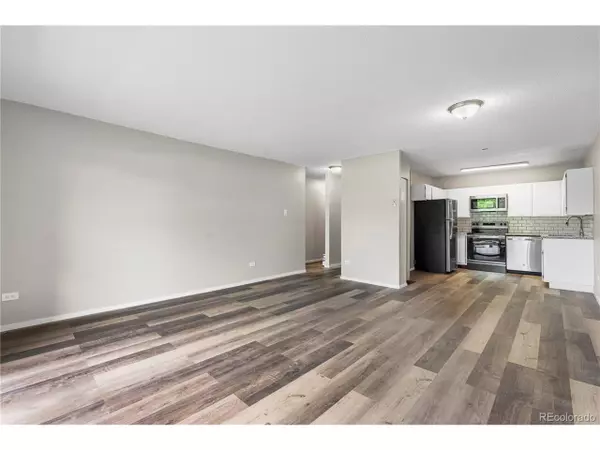 Denver, CO 80247,795 S Alton Way #11C