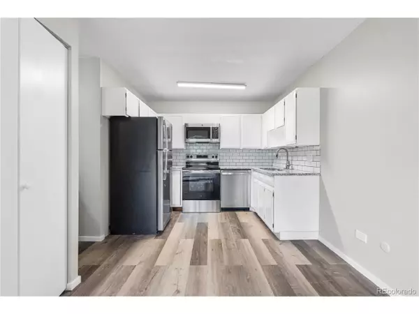 Denver, CO 80247,795 S Alton Way #11C