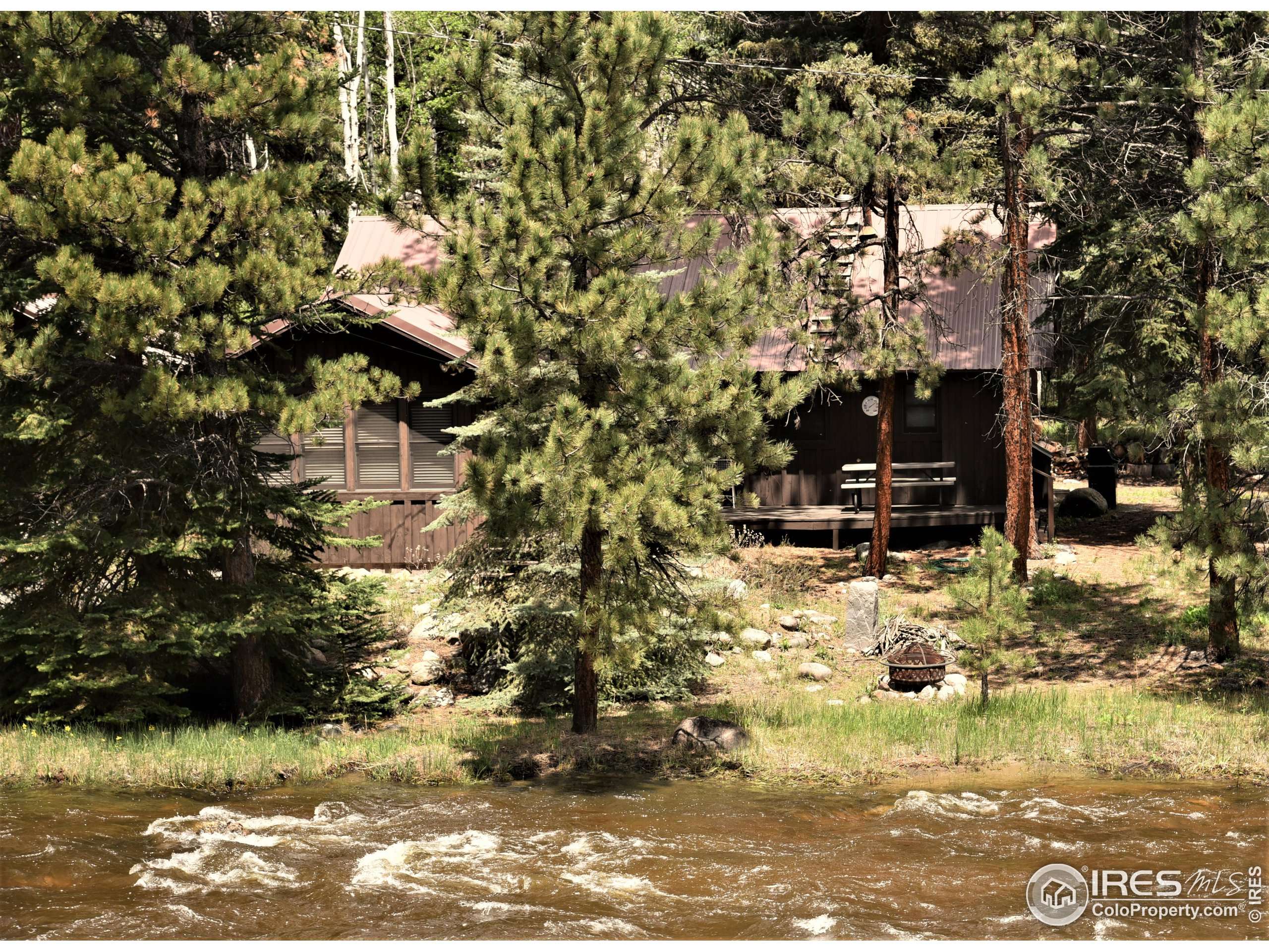 32087 Poudre Canyon Rd,  Bellvue,  CO 80512