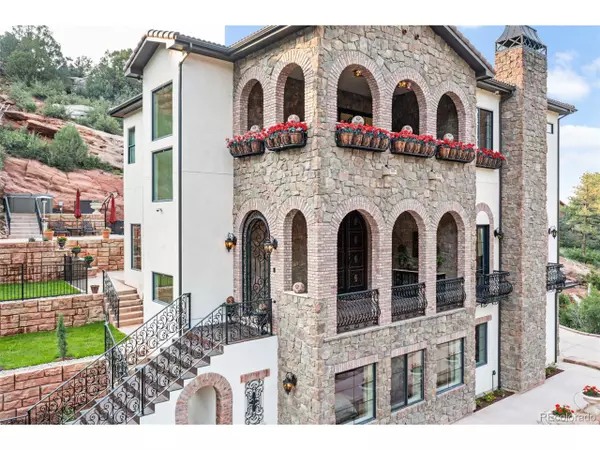 Larkspur, CO 80118,7065 Kiowa Rd