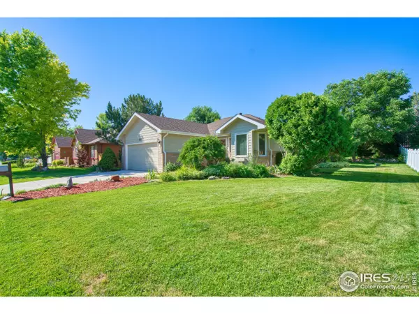 1819 Sunlight Dr, Longmont, CO 80504