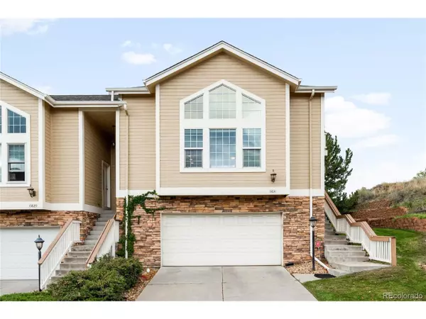 6831 W Yale Ave, Lakewood, CO 80227