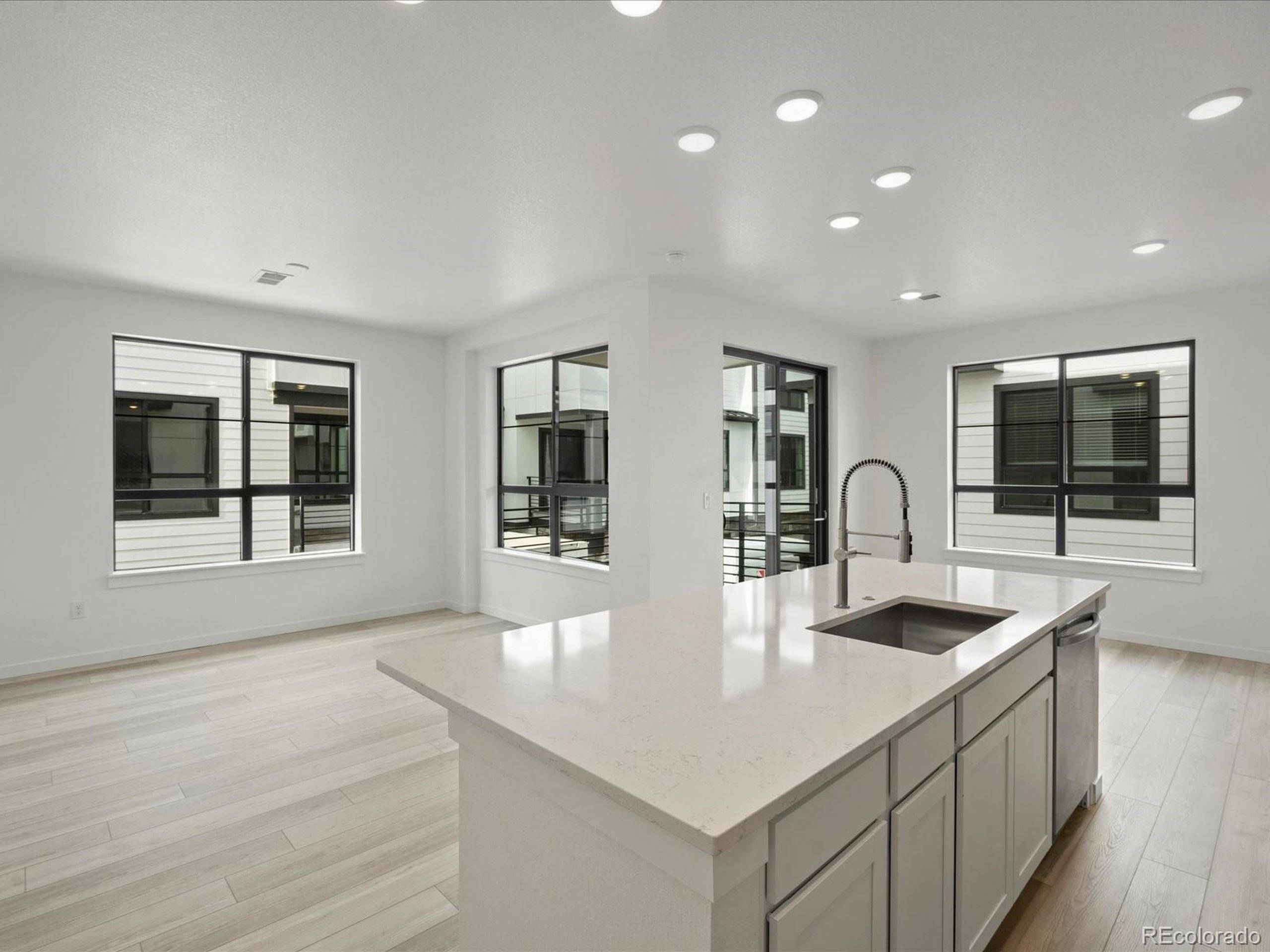 Denver, CO 80222,2046 S Holly St #1