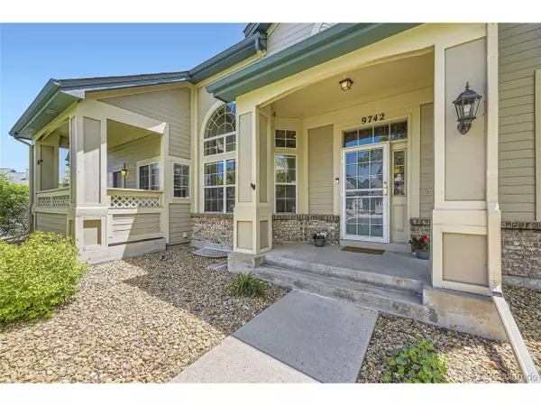 9742 E Hawaii Pl, Aurora, CO 80247