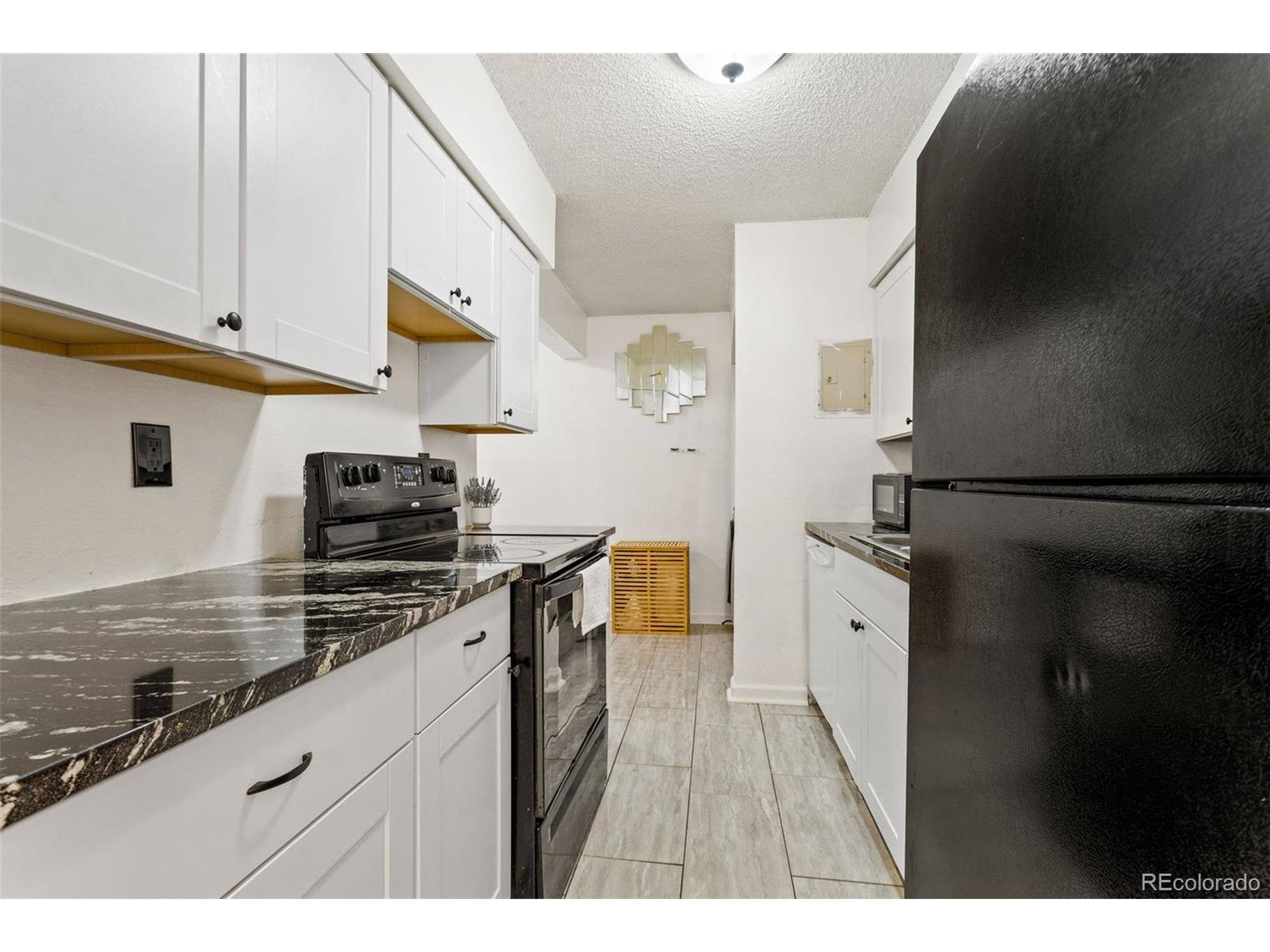 Denver, CO 80236,4653 S Lowell Blvd #B