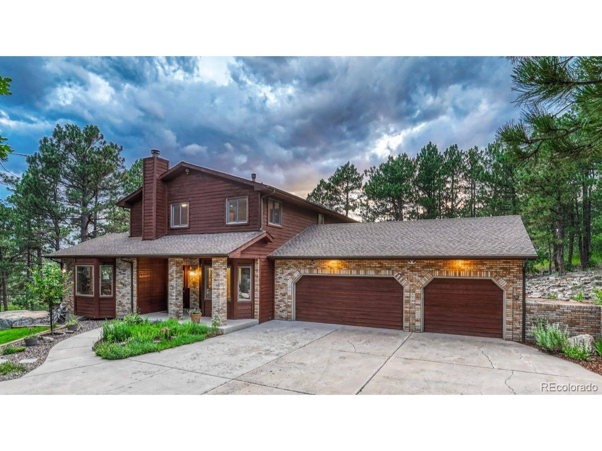1680 Oakwood Dr, Monument, CO 80132
