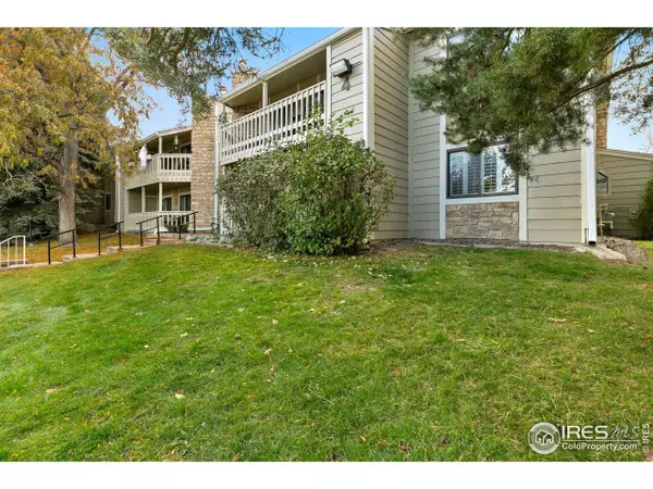 8225 Fairmount Dr #101, Denver, CO 80247