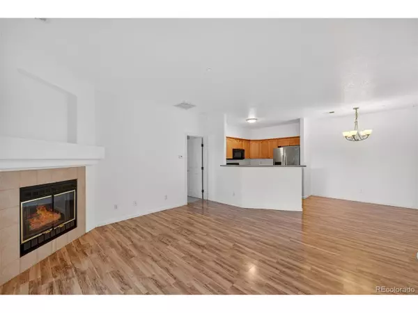 Littleton, CO 80127,7414 S Alkire St #105