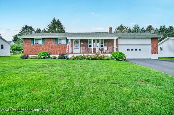 327 Hudson St, Forest City, PA 18421