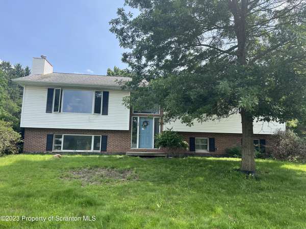 506 Brian Dr., South Abington Twp, PA 18411