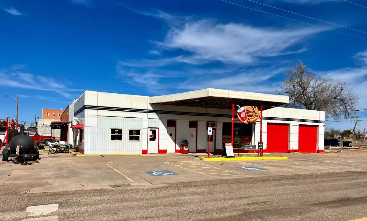 Spur, TX 79370,202 Burlington Avenue