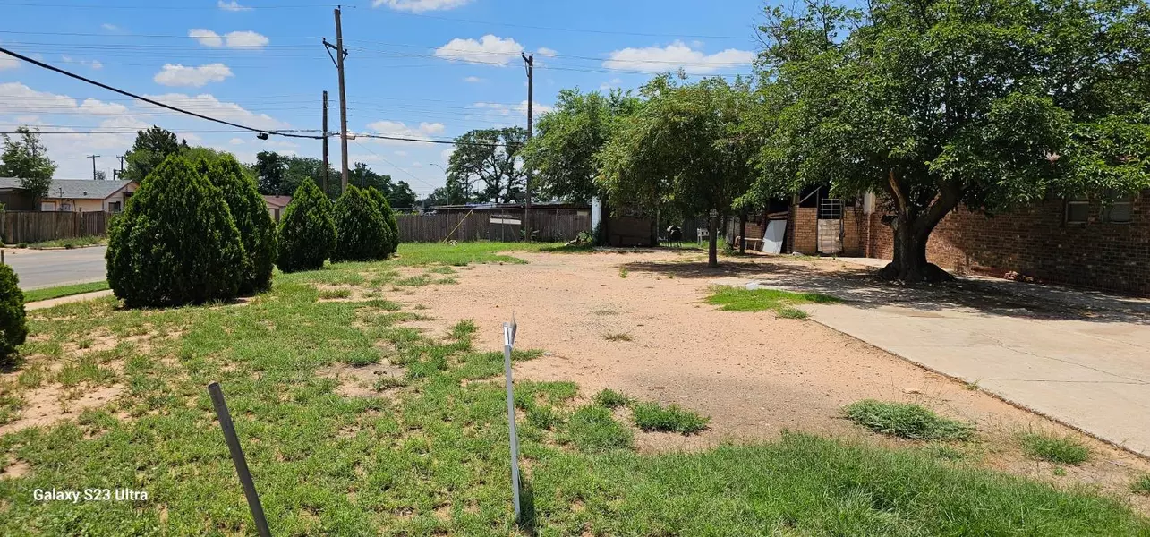 1928 E Auburn Street, Lubbock, TX 79403