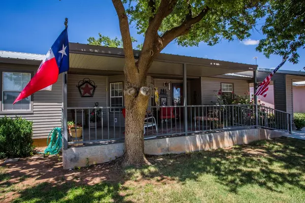 Seagraves, TX 79359,1208 15th Street