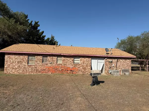 Anton, TX 79313,508 Duke Avenue