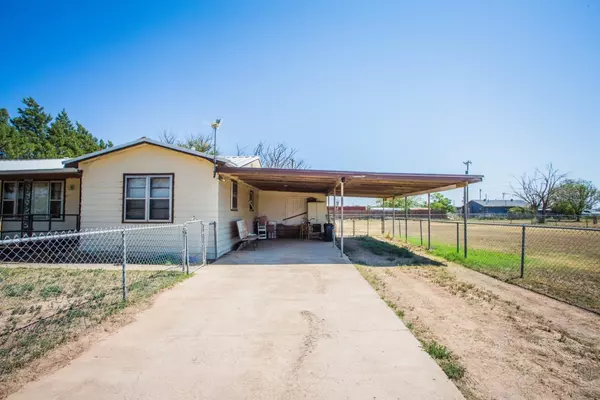 Ralls, TX 79357,520 Ave K