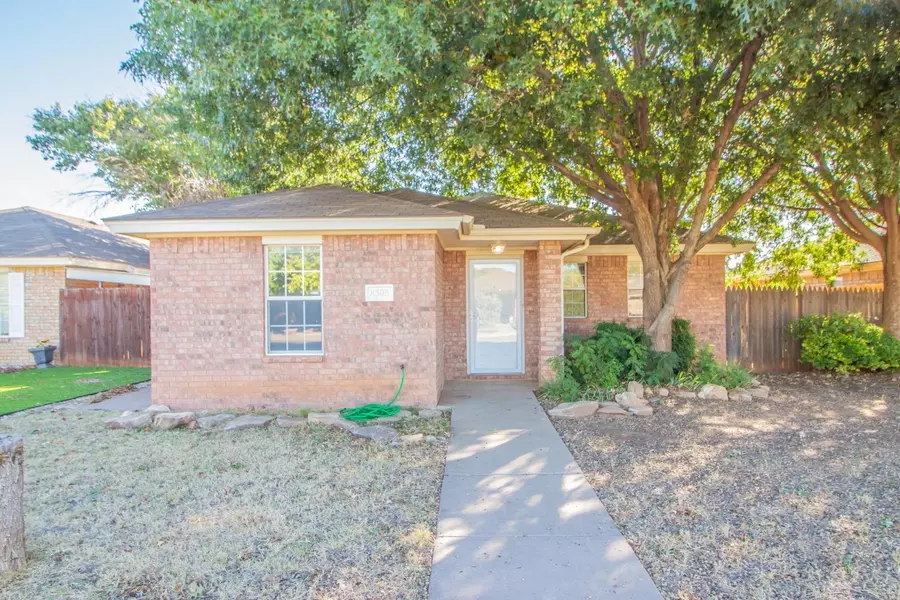 8305 Dixon Avenue, Lubbock, TX 79423