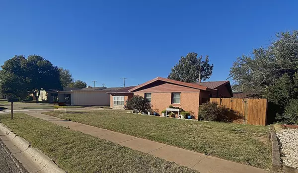 1006 W 11th, Post, TX 79356