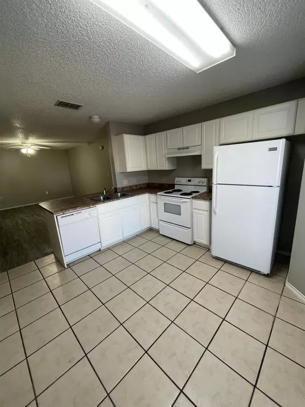 Lubbock, TX 79416,5839 7th Street