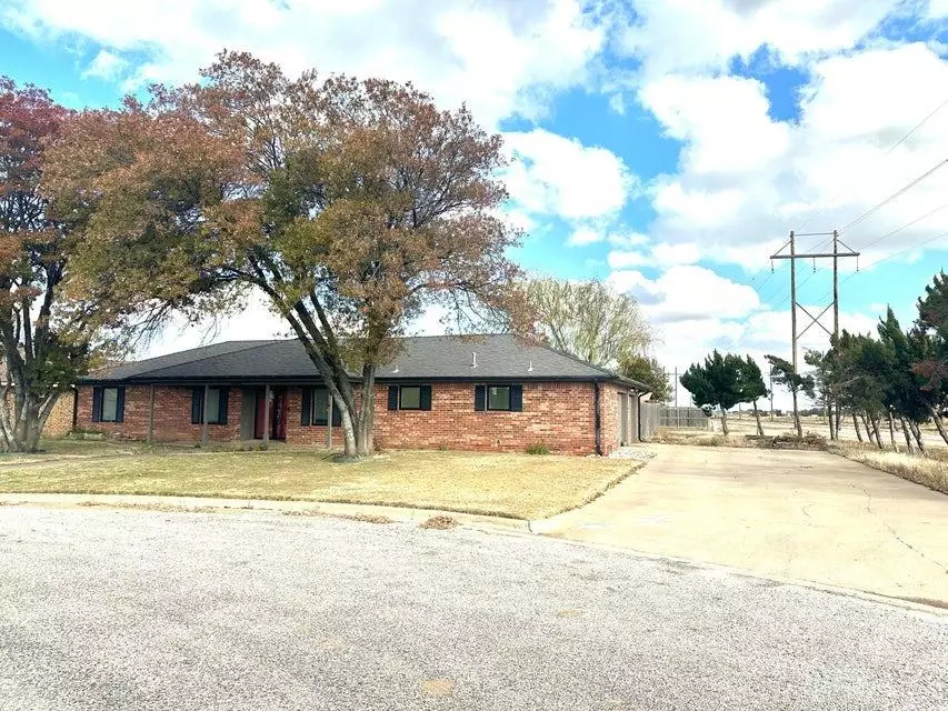 Plainview, TX 79072,2400 Jefferson Street