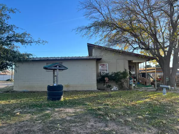 701 77th Street, Lubbock, TX 79404