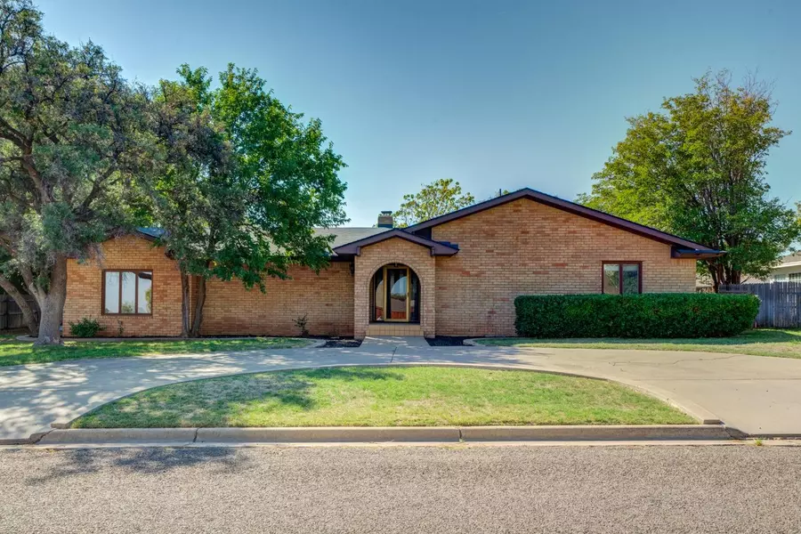 4203 W 3rd Street, Plainview, TX 79072