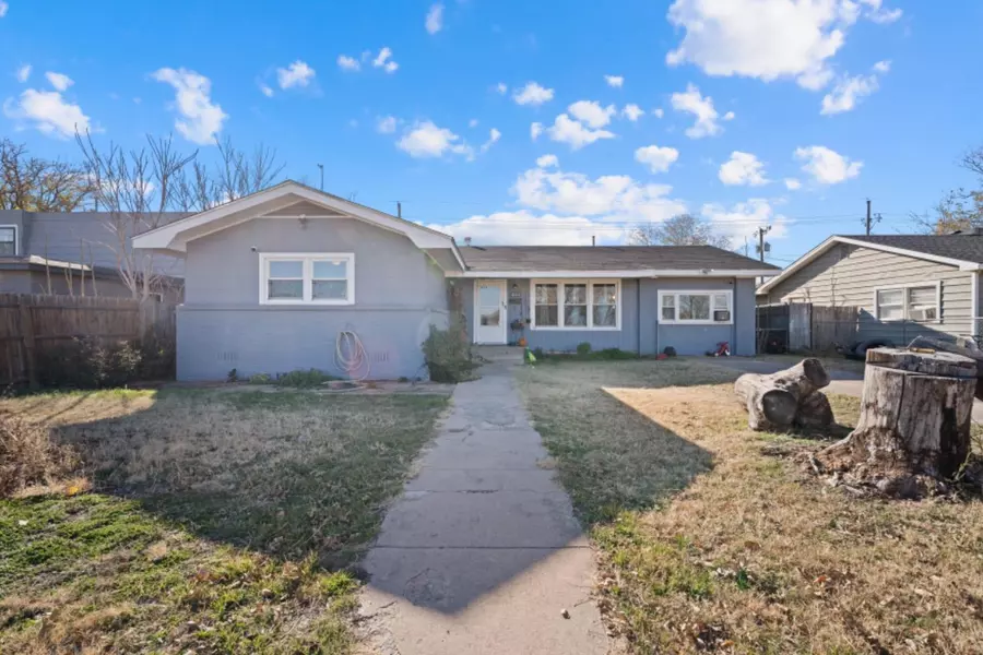 2111 49th Street, Lubbock, TX 79412